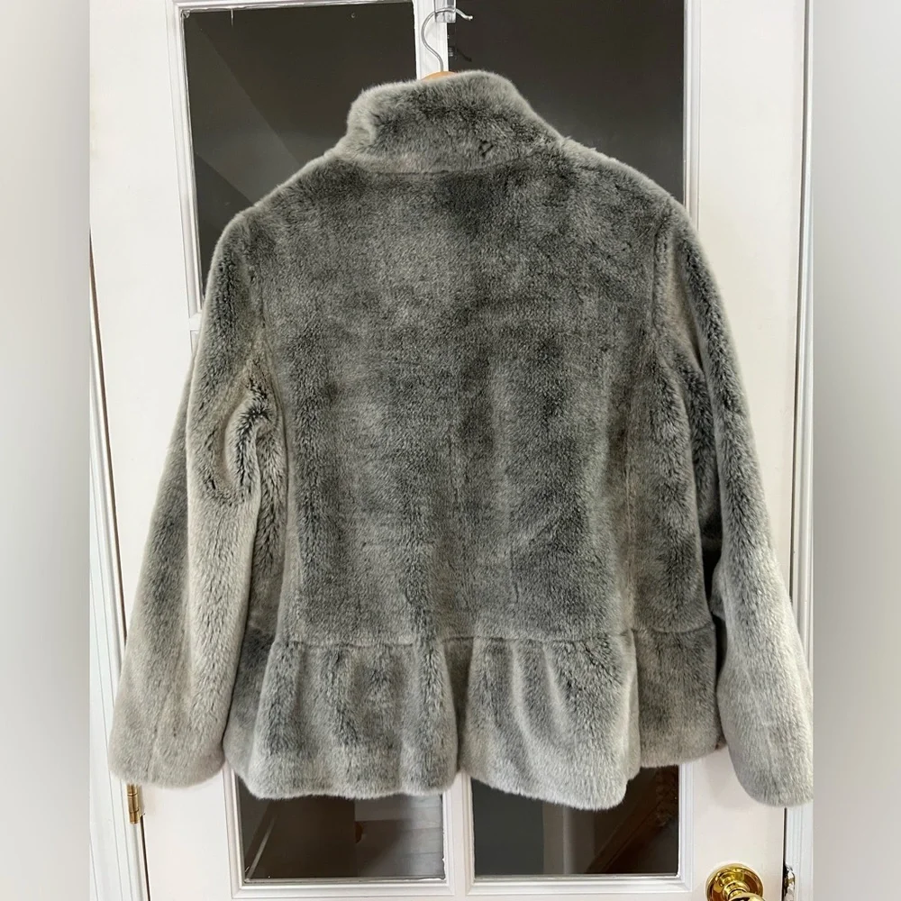 Kate Spade Faux Fur Coat - Size M - NWOT